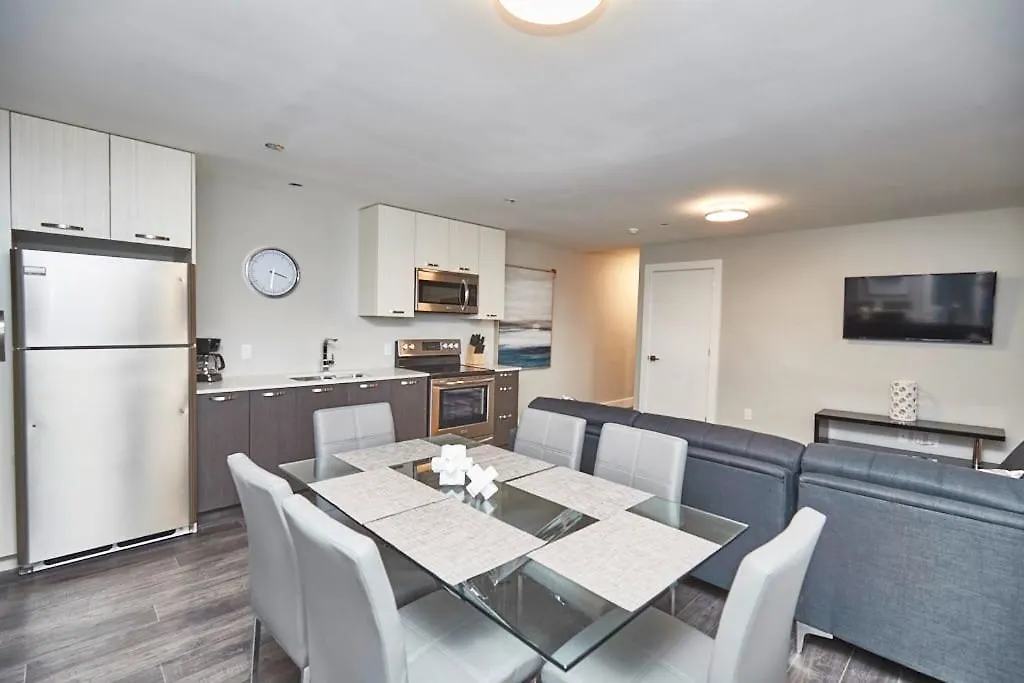 Clifton Hill Hideaway 3B - Two Bedroom Condo Καταρράκτες του Νιαγάρα 0*,  Καναδάς